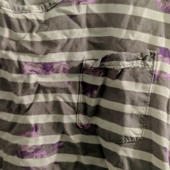 Kirra tank - Picture 2 of 2